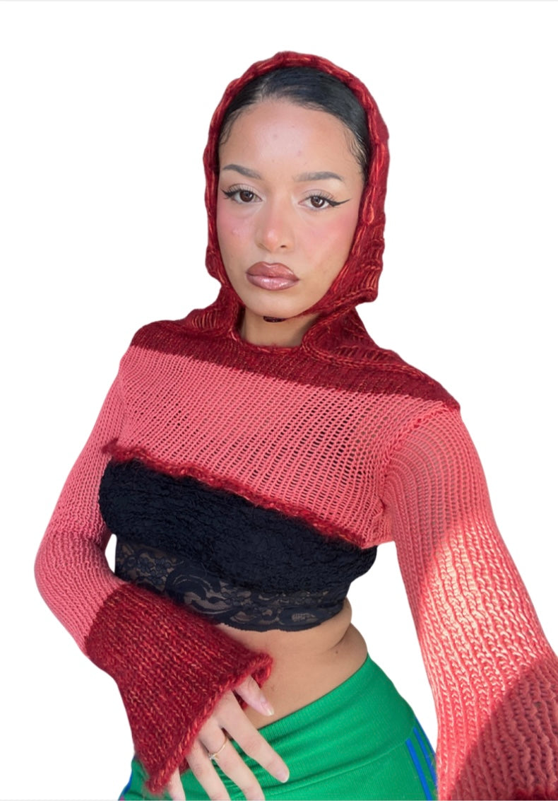 Pull futuriste Cherry