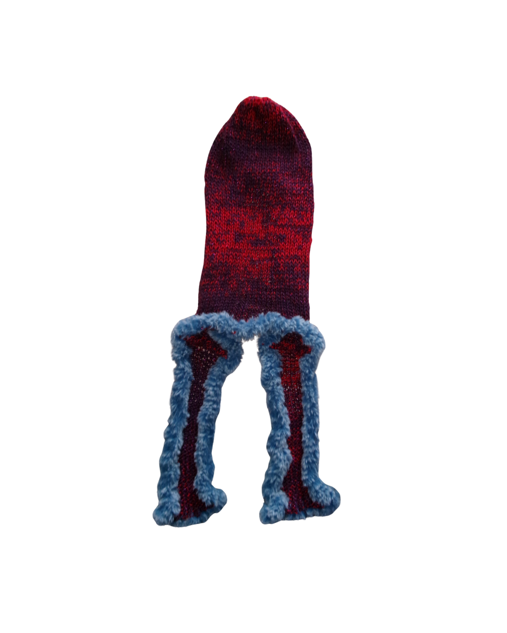 Extravagant hood with faux fur